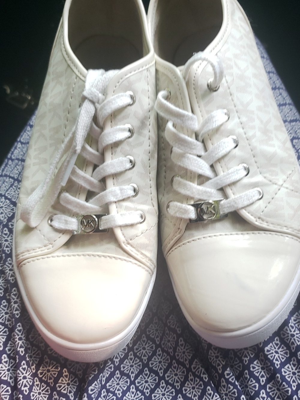 Michael Kors Cream-White Logo Lace-Up Sneakers